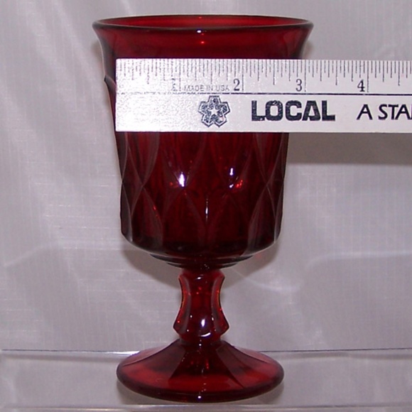 VTG Noritake Perspective Ruby Red Wine Glass - Picture 6 of 7